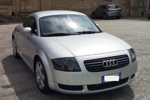 Audi TT prima serie, una bomboniera