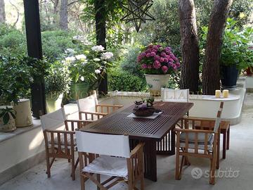 Villa di 200 m² con più di 5 locali a Castellaneta