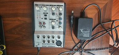 mixer behringer eurorack ub502 con alimentatore 