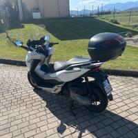HONDA FORZA 300    +++SEMPRE RIMESATO IN GARAGE+++