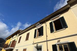 CASA SEMINDIPENDENTE A VAIANO