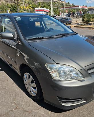 Toyota Corolla 1.4 D-4D M-MT 5 porte