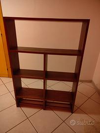 libreria in legno arte povera