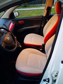 HYUNDAI i10 1.1 12V Fiorucci Soft Top