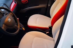 HYUNDAI i10 1.1 12V Fiorucci Soft Top