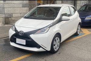 Toyota Aygo X-Play #11983