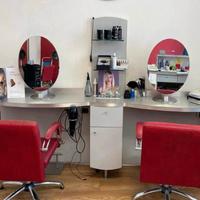 arredamento per parrucchieri 