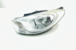 FARO ANTERIORE SINISTRO HYUNDAI i10 1° Serie 9210