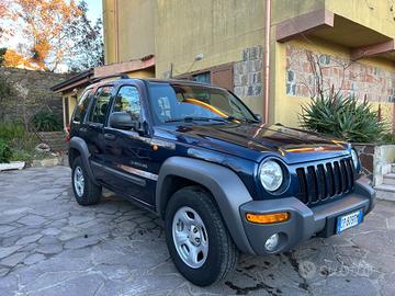 Jeep Cherokee 2.5 CRD Limited