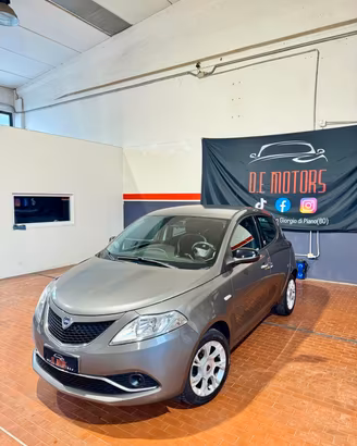 Lancia Ypsilon 1.2 69 CV 5 porte GPL Ecochic Gold