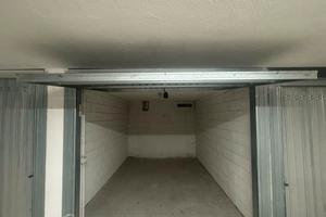 Garage singolo, Montebelluna