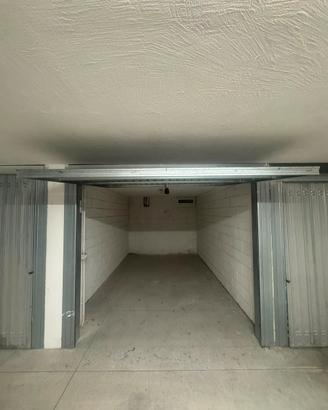 Garage singolo, Montebelluna