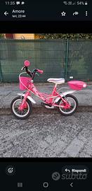 Bicicletta da bambina con rotelle