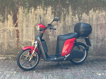 Askoll es3 scooter elettrico