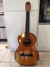 chitarra acustica 