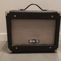 Amplificatore per chitarra elettrica EKO V15