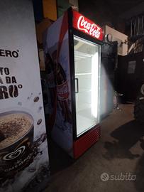 Frigo maxi bibite vetrina  coca-cola cocacola 