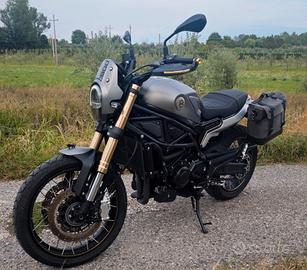Benelli Laoncino 800 Trail