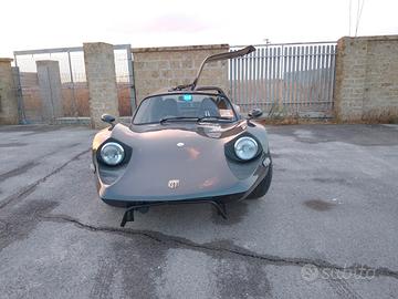 VOLKSWAGEN INVADER GT