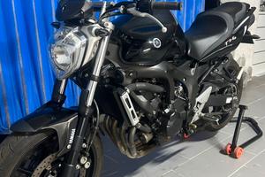 YAMAHA FZ-6 S2 2008