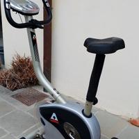 Cyclette attrezzatura palestra