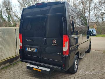 FIAT DUCATO 2018 A METANO 9POSTI PEDANA DISABILI E