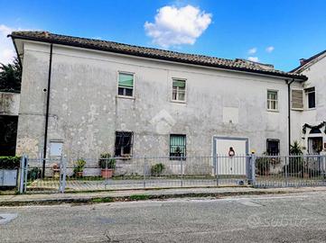 4 LOCALI A MONTESCUDO - MONTECOLOMBO