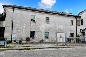 4 LOCALI A MONTESCUDO - MONTECOLOMBO