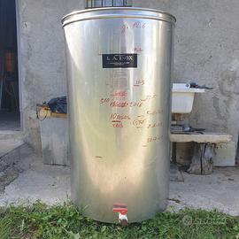 Botte acciaio inox semore pieno 5 Qli.