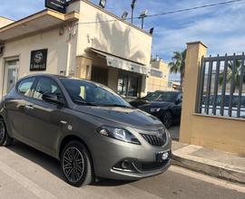 LANCIA Ypsilon 1.0 FireFly Hybrid Gold