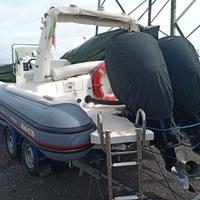 Mar co 23 Twentythree + 2x150 hp Mercury + Carrell