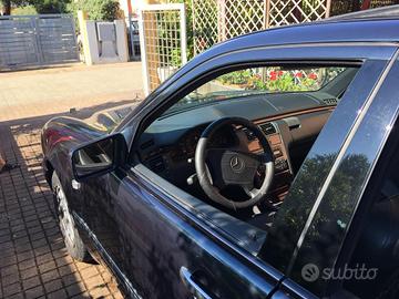 MERCEDES Classe E (W/S210) - 1997