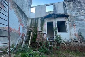 Casa indipendente totalmente da riattare