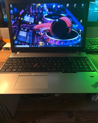 Notebook Lenovo ThinkPad i5 10ª Gen - 256GB SSD