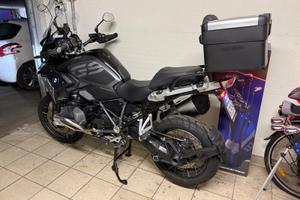 BMW R1250GS Triple Black 2022 Km 4.000