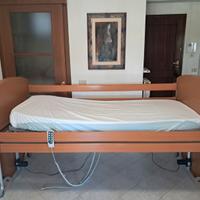 letto ortopedico con movimento (da ospedale)