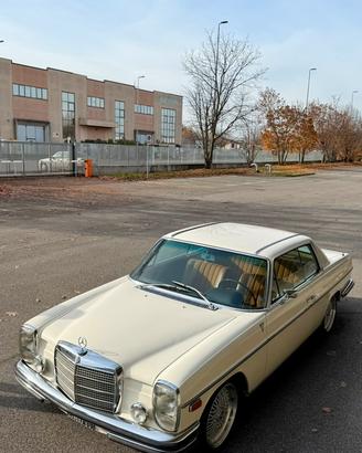 MERCEDES BENZ W114 /8 250C