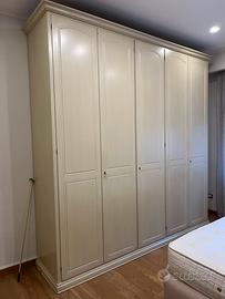 Armadio  in legno