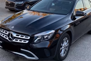 Mercedes GLA
