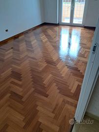 Parquettista artigiano, posa e lamatura parquet