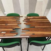 Tavolo in resina e legno