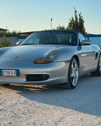 Porsche boxster 2000 2.7 asi