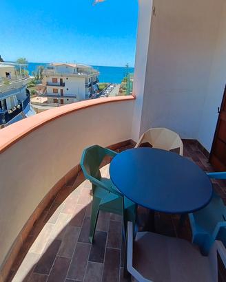 Giardini Naxos a 100mt dal mare