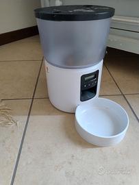 Distributore di crocchette singolo 