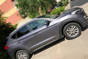Hyundai Tucson x possible 140000 km diesel