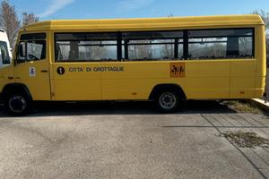 🚍 Scuolabus Mercedes 