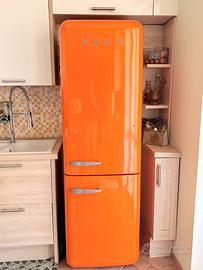 Frigorifero Smeg FAB32 arancione vintage – Funzion