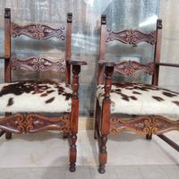 antiche poltrone legno di rovere e vera pelle.