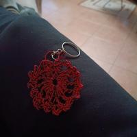 Cuore rosso e nero in cotone portachiavi 