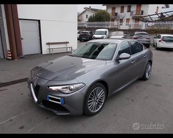 Alfa Romeo Giulia Super Q4 AT8